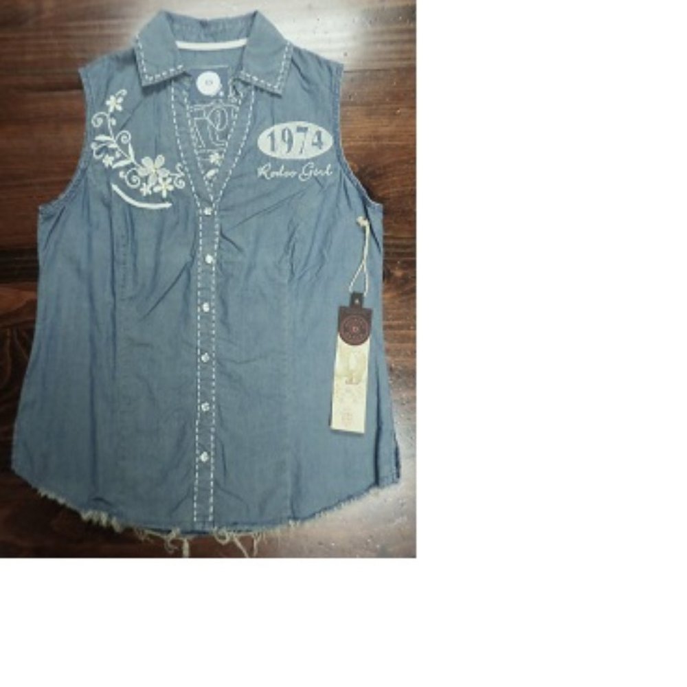 Double D Ranch Blue Western Embroidered Snap Buttons Sleeveless Shirt--Women's S